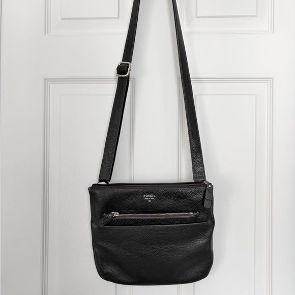 Fossil Black Pebbled Leather Crossbody Bag - Picture 1 of 3